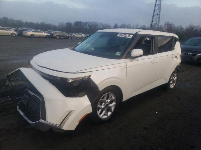KNDJ23AU3P7864592 - 2023 KIA SOUL